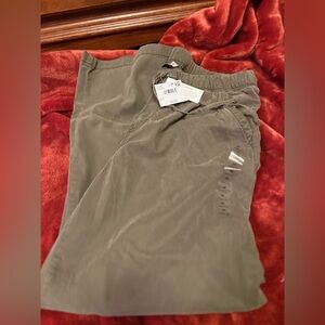 American Eagle Outfitters Women's Olive Wide Leg Pants